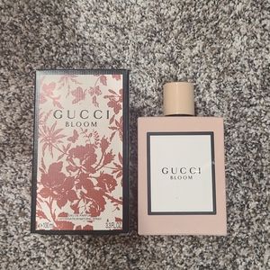 Gucci Bloom Perfume